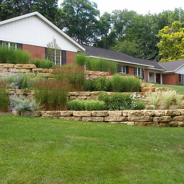 Outcropping Stone Retaining Wall