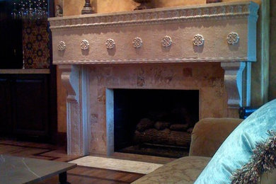 Example of a classic living room design in Houston