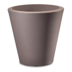 Madison Barcelona Planter - Products