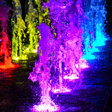 LED splash pads