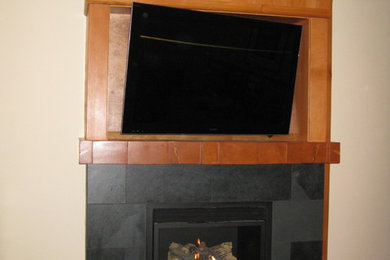 Fireplace mantel using beam ends