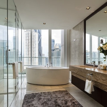 The Oval - Bathroom