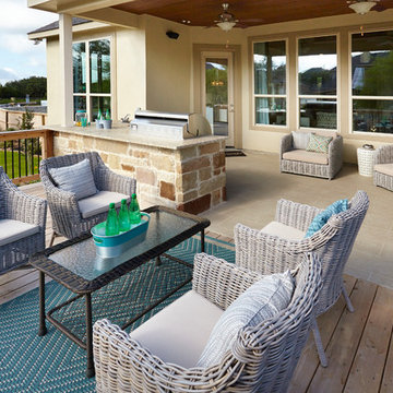San Antonio, Texas | Front Gate - Classic Dartmouth Patio