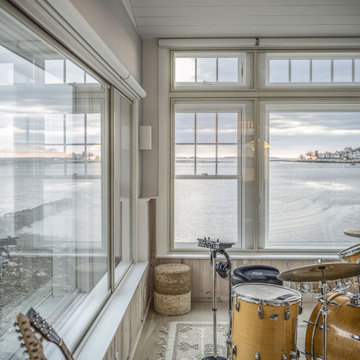Waterfront Recording Cottage