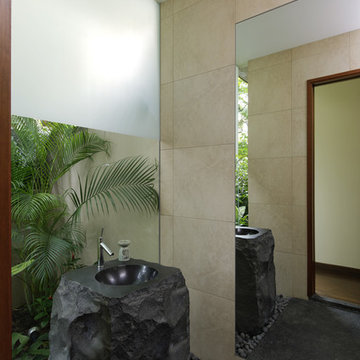 6 Allamanda Grove