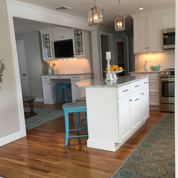 White Kitchen/Family Room Renovation