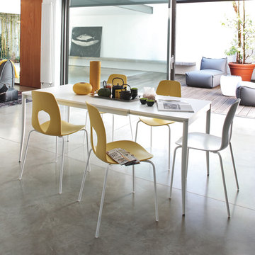 Bonton Dining Table, Tonin Casa