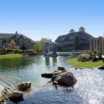 Private Residence - Formal Pool and Fountain Gateway