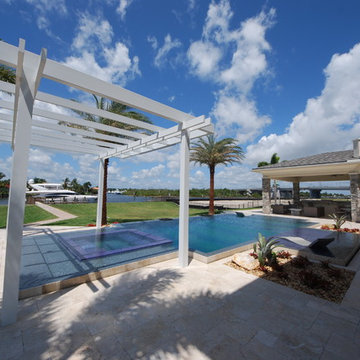 Trellis / Pergolas