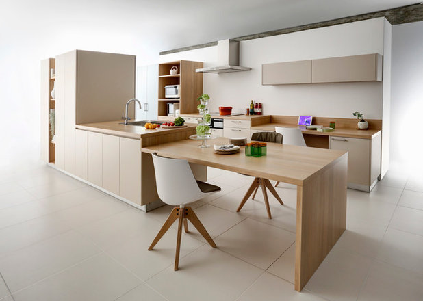 Modern Kitchen by キッチンハウス