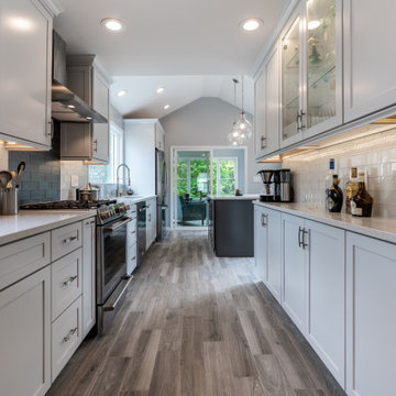 Invigorating Indoor-Outdoor Living in Falls Church VA