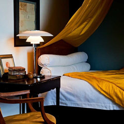 PH 4&frac12;-3&frac12; Glass Table - Table Lamps