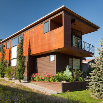 770 E. Simpson Avenue