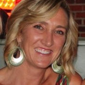 Katie Policaros foto