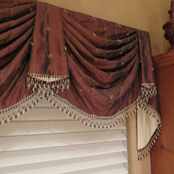 Fun Kitchen Window Treatment Valences
