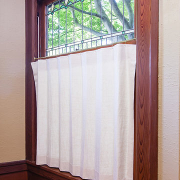 Simple, Elegant Cafe Curtains