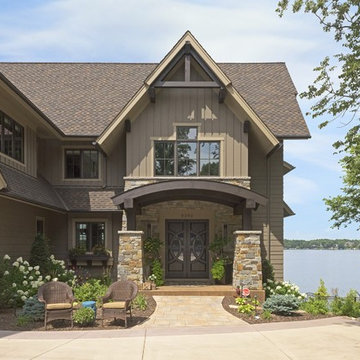 Lake Homes with Protection
