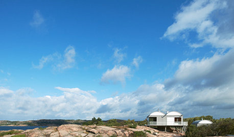 Houzz Tour: Gäst hos naturen i Bohusläns sommarlandskap