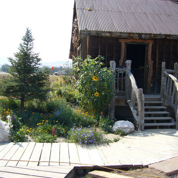 Reclaimed Cabin with rustic handrail