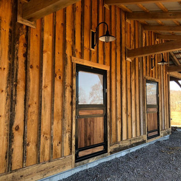 Custom Timber Frame Horse Stable with Rustic Charm and Modern Craftsmanship