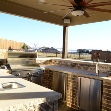 Top Honors Go To This North Dallas Combination Outdoor Living Space