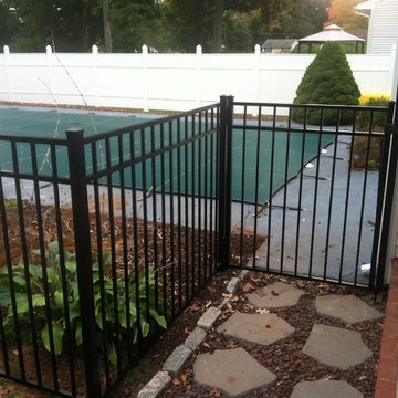 Wallingford | Aluminum Pool Fence