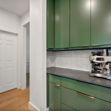 Functional Beverage and Storage Nook
