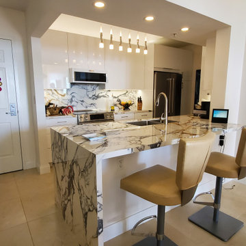 Modern Kitchen Remodel Done in a Glossy White Color
