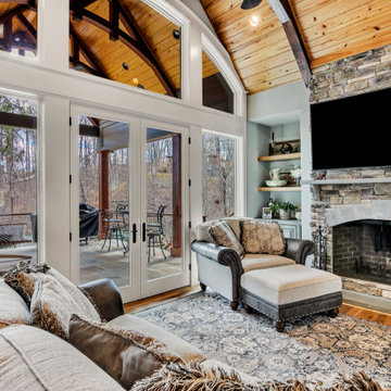 Social Room - Lakeview Cottage 22021