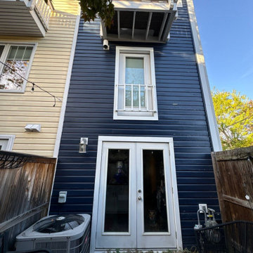 Exterior Paint - Dark Shade