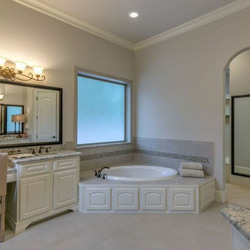 Apple Court Residence
