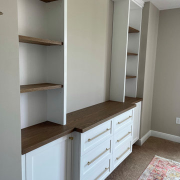 Entertainment Units / Living Rooms