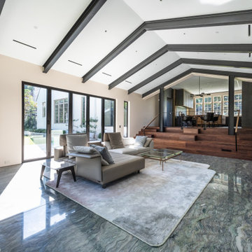 4295 Lakehaven