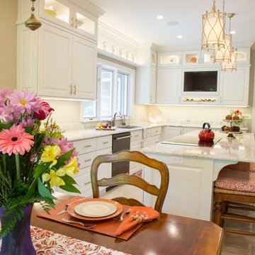Grant Woods Forest Drive Kitchen