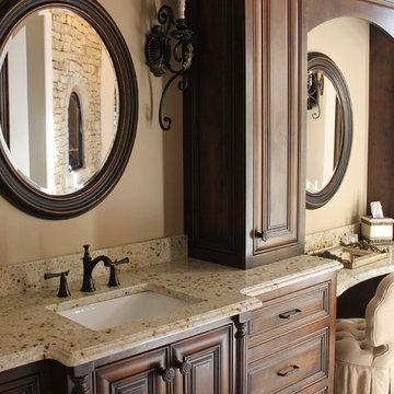 Ashland Master Bath, Colonial Gold Granite with Porcelain Undermount Sink