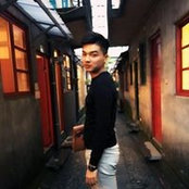 Nevillé Ng's photo