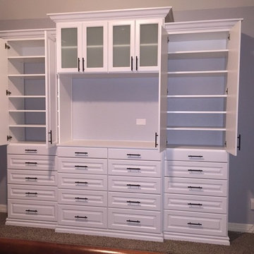 Master Built-In Circle C Austin