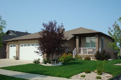 Inspiration for an exterior home remodel in Calgary