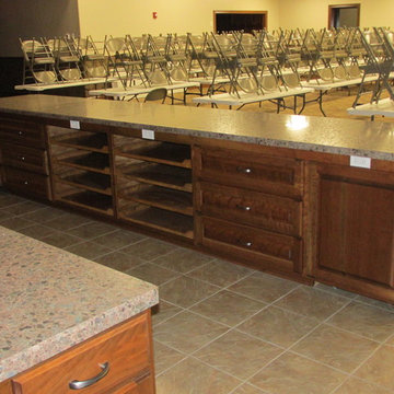 Serving bar