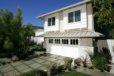 Home design - contemporary home design idea in Santa Barbara