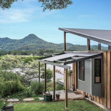 Cockatoo, Mullumbimby