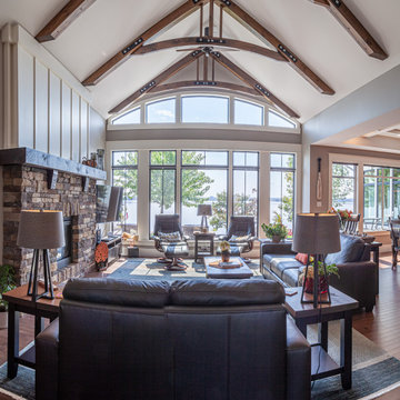Ottawa River Cottage with a View
