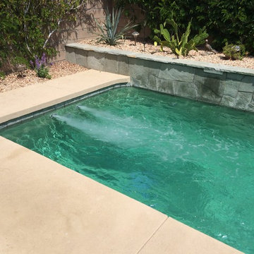 New Pool/Spa in small yard in Palm Springs