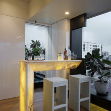 bar