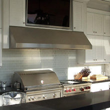 outdoor kitchen