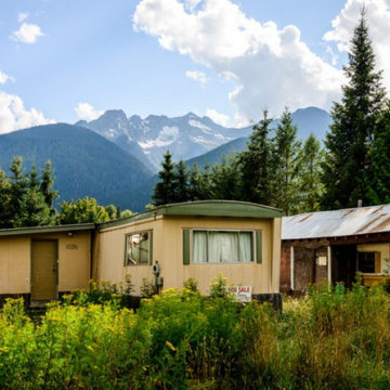 Mobile Home Dealer