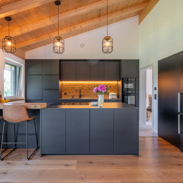 Ein Holzhaus in besonderer Lage - Hanglage extrem SCHÖN