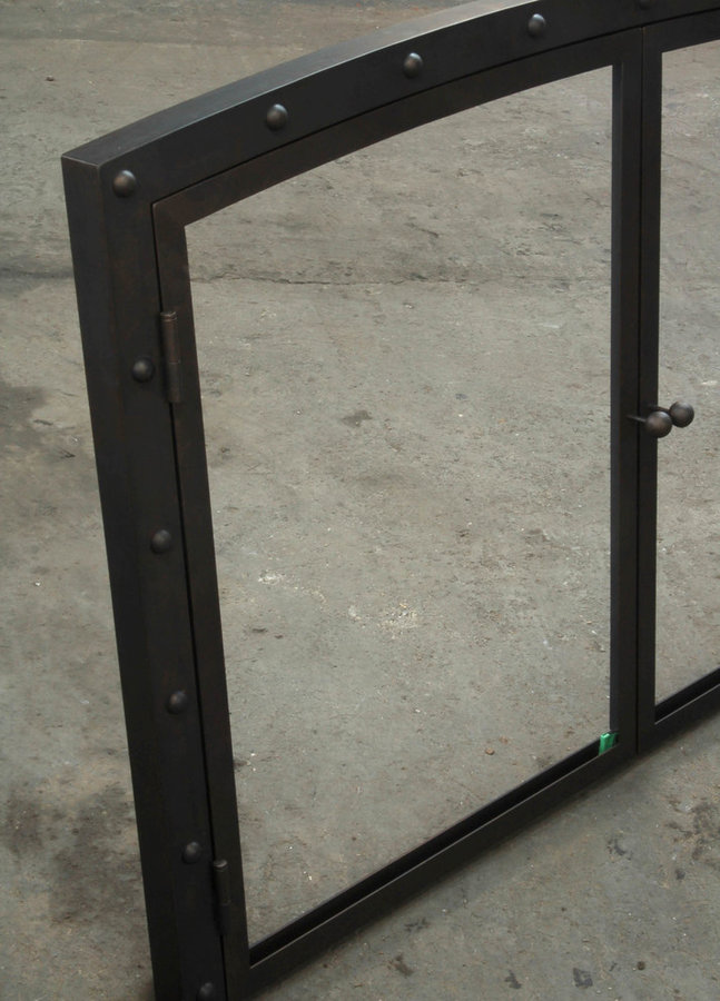 Fireplaces - Hoods, Doors, Mantels, Screens, Tools & Accessories