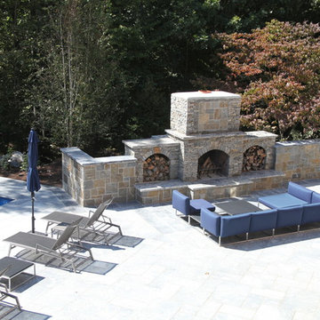 THE BEST OUTDOOR FIREPLACES