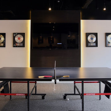 Atlantic Records, Lounge and Common Areas
